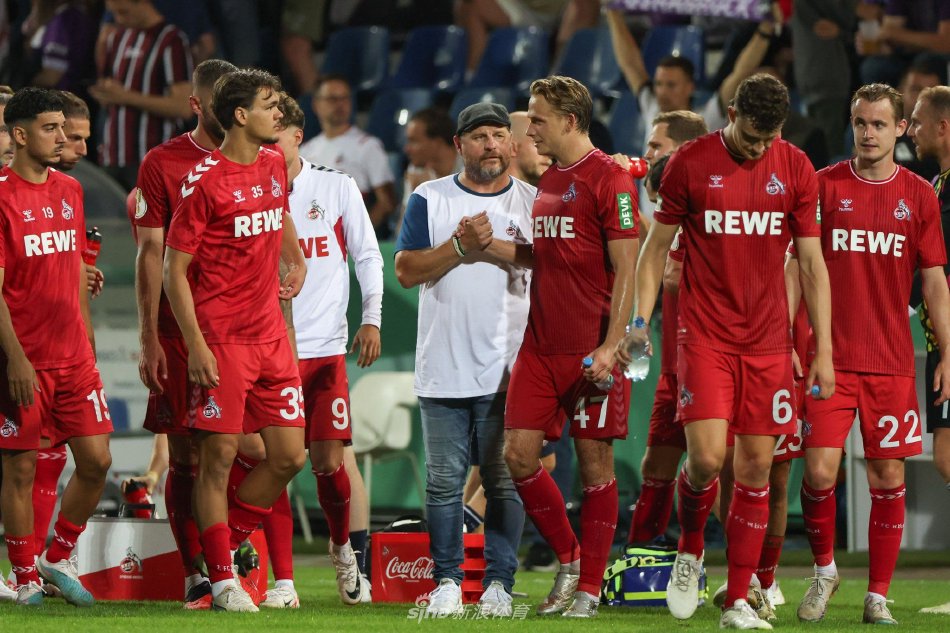 体现在他的 体现在他的