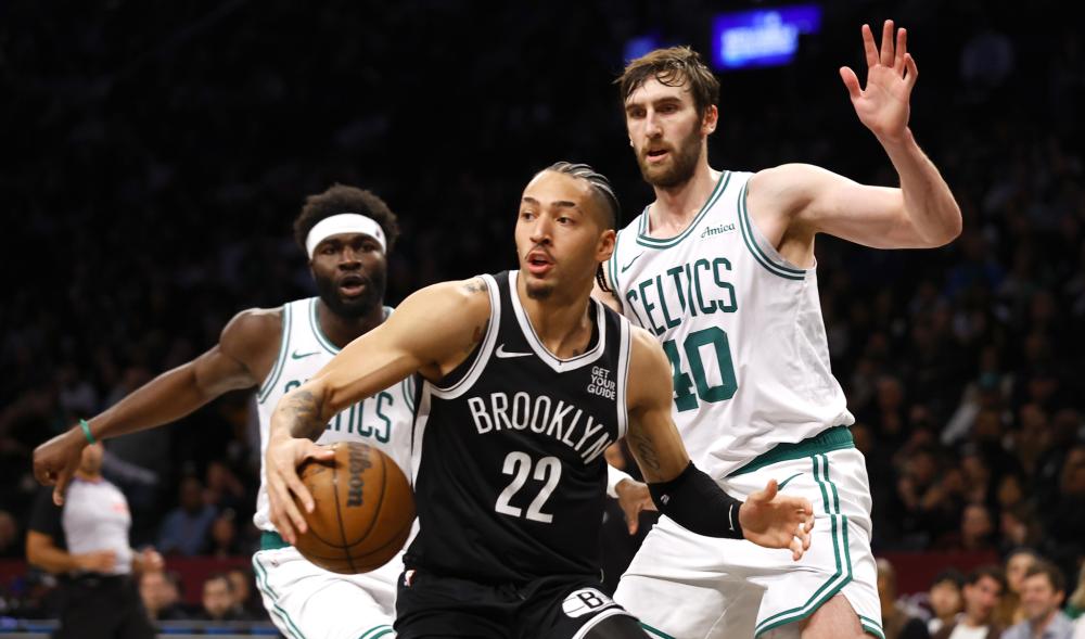 多年轻球员 多年轻球员