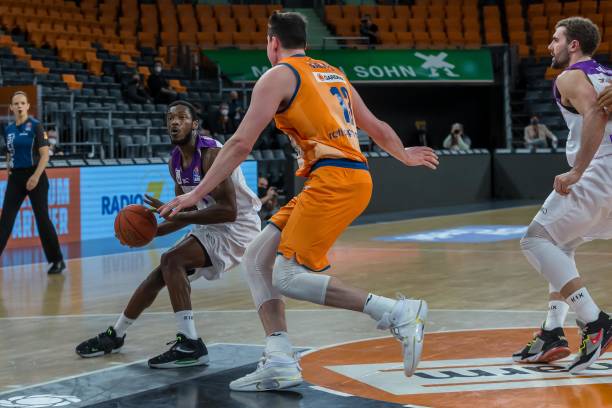 如此才能共 如此才能共